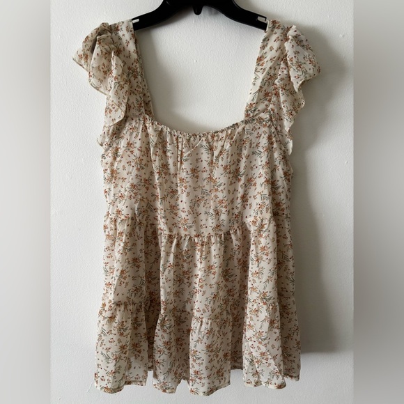 SHEIN Tops - SHEIN Cream Floral Ruffle Sleeve Flowy Girly Top size medium new without tags
